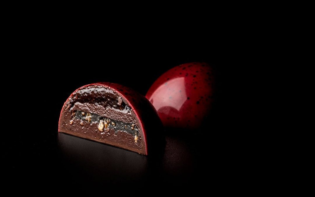 Cacao Barry Red Pepper – Fleur de Cao and Pepper Ganache – Black Sesame Seed