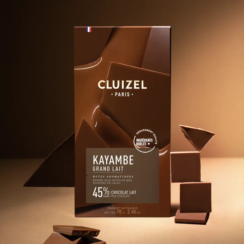Cluizel Kayambe Grand Lait 45% Milk Chocolate Bar Lifestyle