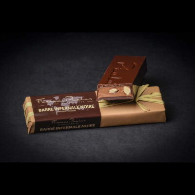 François Pralus Barre Infernale Noire 75% Dark Chocolate Bar with Almond & Praline
