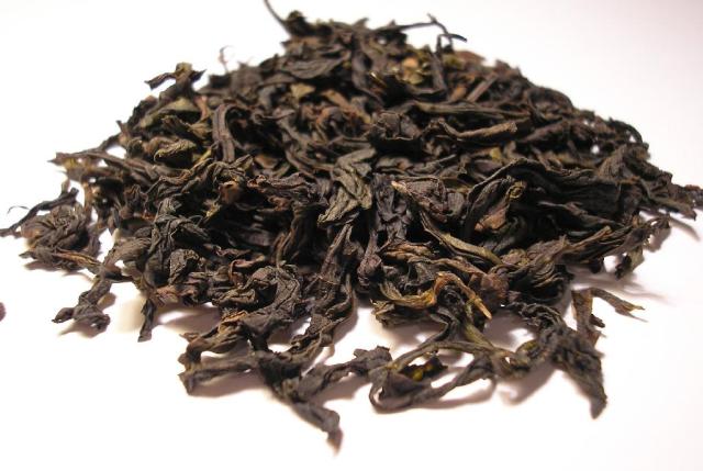 Wuyi (Red Robe, Da Hong Pao) Tea Leaves-min