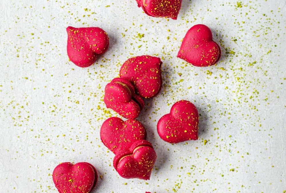 deZaan Pistachio & Cherry ‘Heart’ Macarons