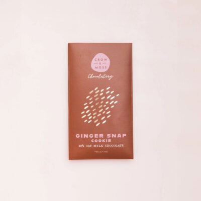 Crow & Moss 40% Oat Mylk Chocolate Bar with Gingersnap Cookie