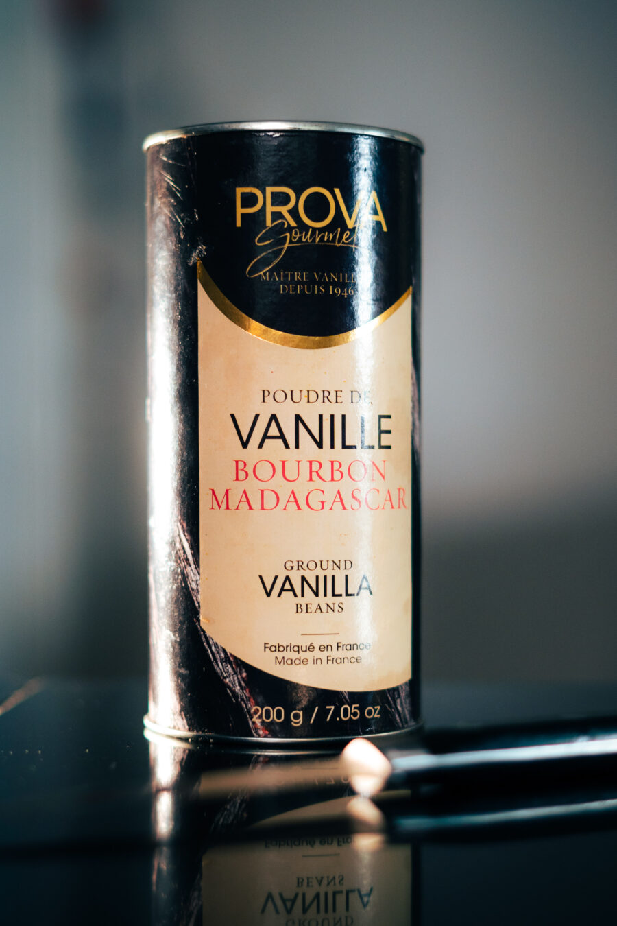 Prova Gourmet Madagascar Vanilla Powder Lifestyle