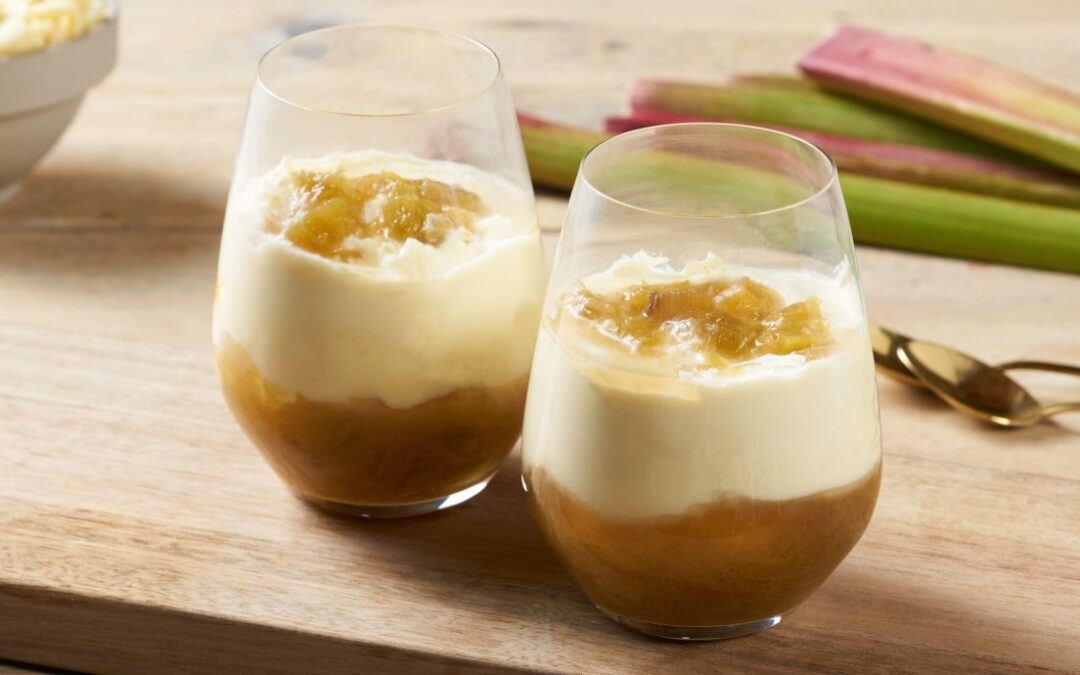 Callebaut White Chocolate & Rhubarb Mousse