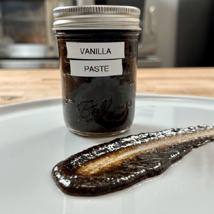 Prova Scratch-Made Vanilla Paste