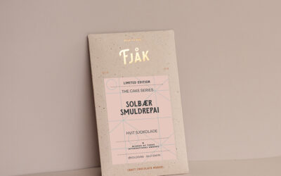Fjåk Limited Edition Blackcurrant Crumble 35% White Chocolate Bar