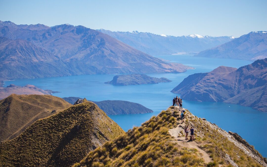 roys peak new zealand