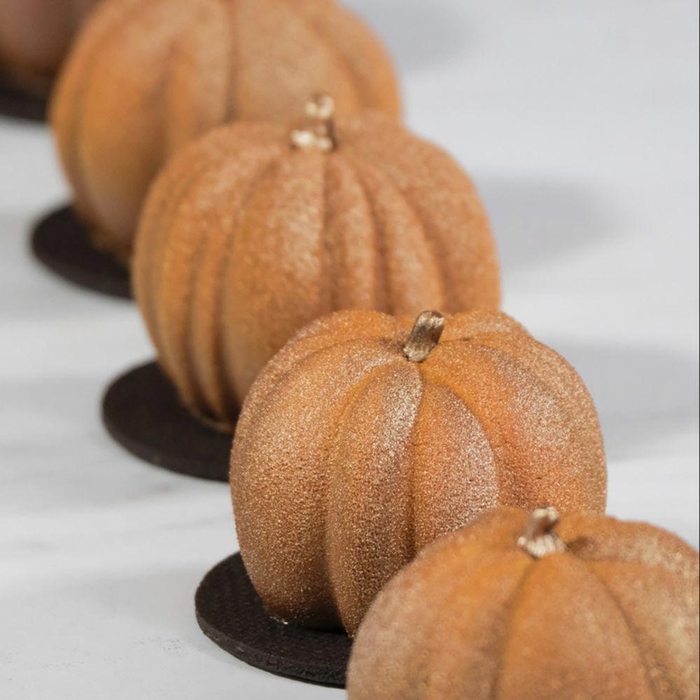 Cassiopee (Cocoa Halloween Entremet)