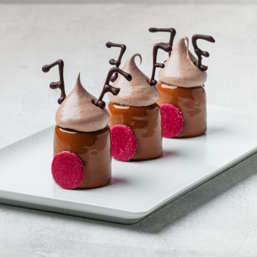 deZaan Reindeer Petit Gateaux