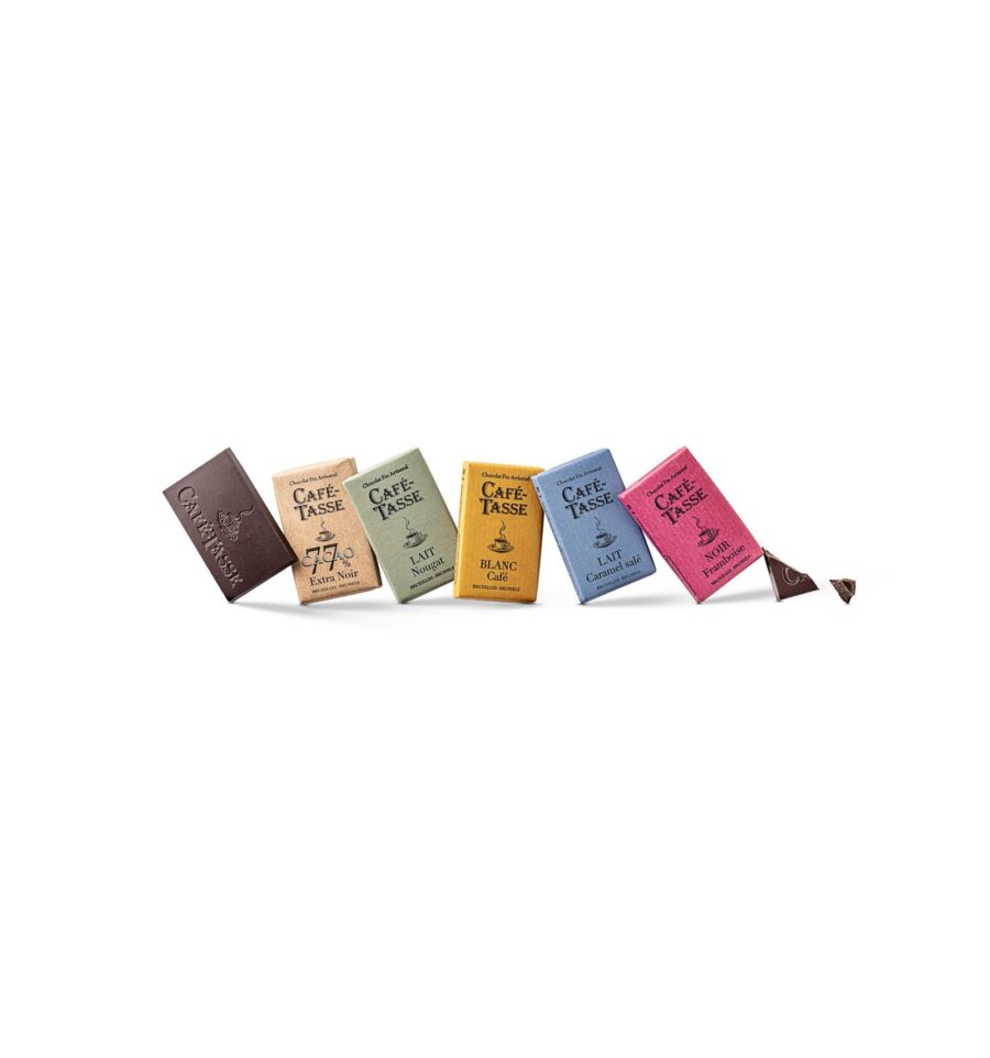 Café-Tasse 26-Piece Assorted Mini Chocolate Bar Reglet Lifestyle