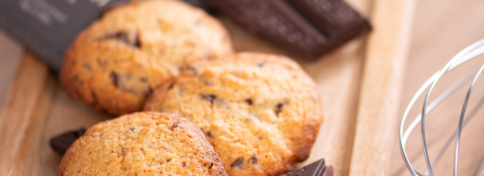 Café-Tasse Dark Chocolate Chip Cookies