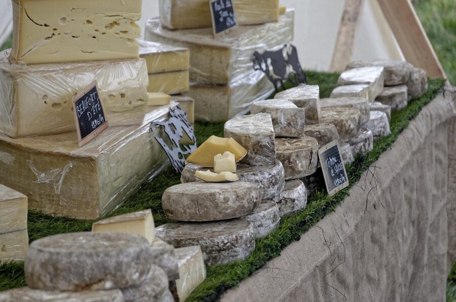 tomme cheese lifestyle