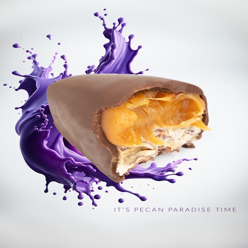 Mayana Chocolate Pecan Paradise Bar Dark Chocolate Bar with Toasted Pecan Nougat & Salted Caramel (1) Lifestyle