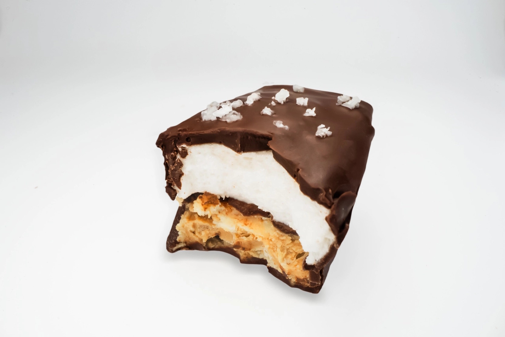 Mayana Chocolate Mother Fluffer Dark Chocolate Bar with Peanut Butter, Potato Chips & Vanilla Marshmallow Open