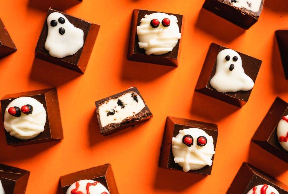 Callebaut Haunting Gaze